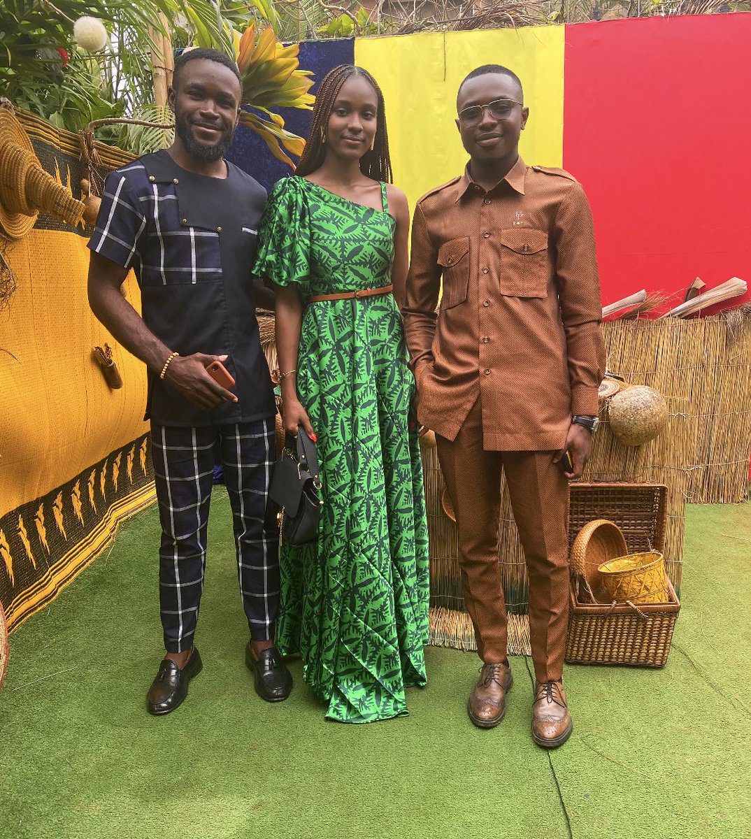 WinnieRonel's tweet photo. Récemment invitée  pour représenter le Tchad sur le plateau d’un média panafricain, j’ai pu parler du rôle de la femme tchadienne dans un contexte ou le patriarcat domine mais au sein duquel elles essaient tant bien que mal de s’affirmer  #panafricanism #feminisme https://t.co/LNc8uwTdAj