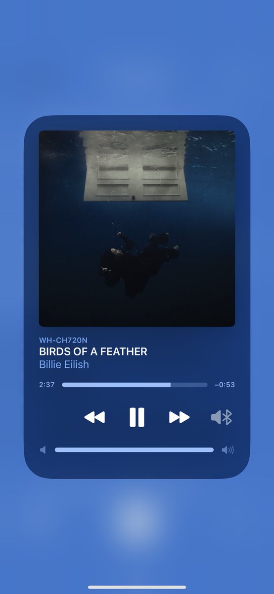EdaarV's tweet photo. Qué canción 😭 https://t.co/JlIfjvbpmG