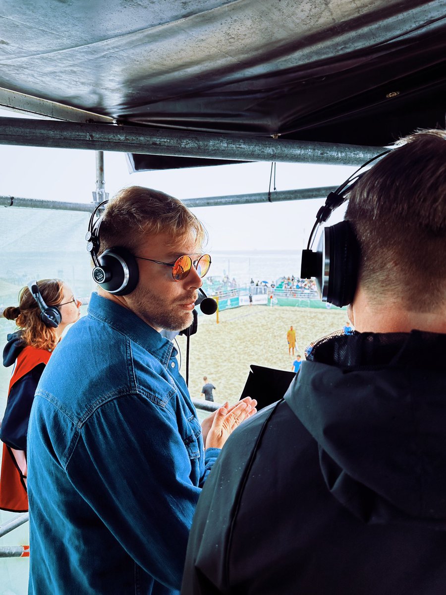 pramschuefer's tweet photo. Da es hier sonst keiner sagt: Die Bavaria Beach Bazis sind zum ersten Mal in ihrer zehnjährigen Vereinsgeschichte Deutscher Beachsoccer Meister 🏅 unsere Übertragung aus Warnemünde lief auf YouTube und Twitch 📺 https://t.co/cZ0lgfFTyY