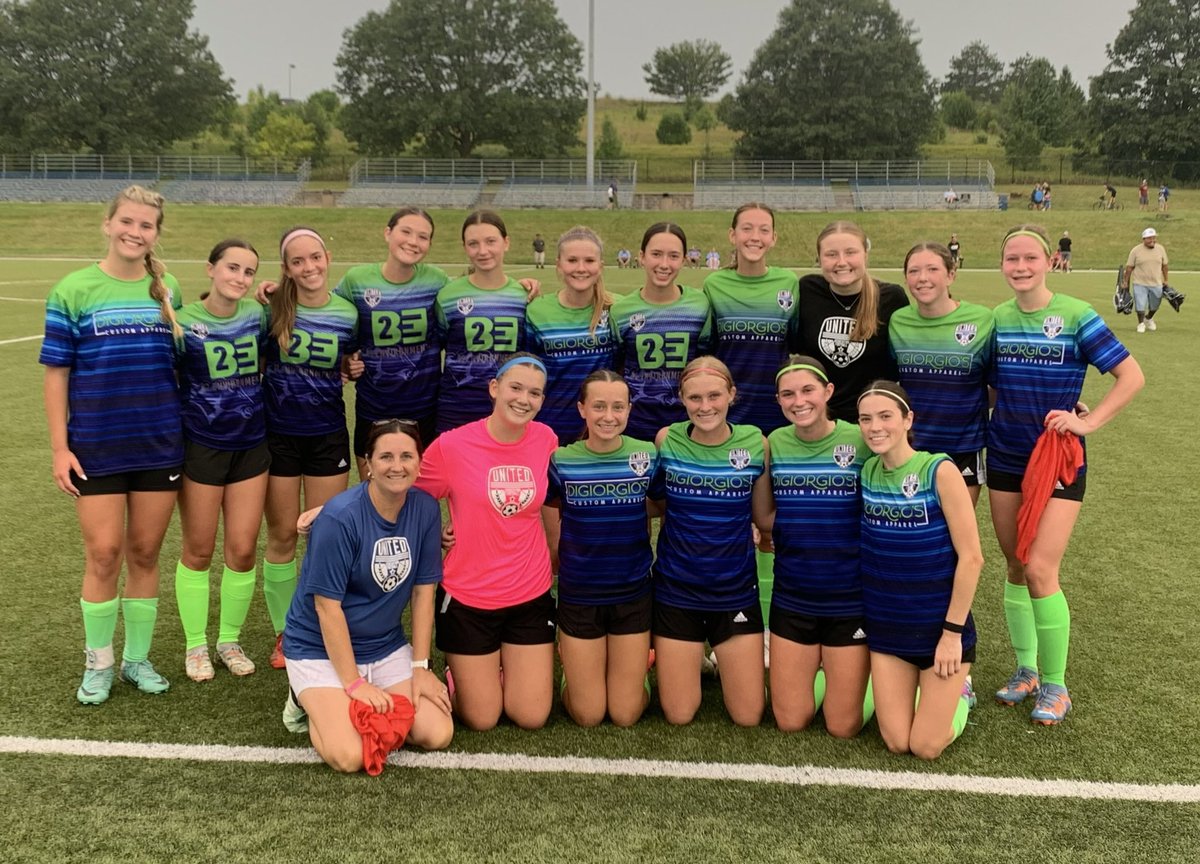 UnitedAssociat4's tweet photo. Early morning 4-0 WIN to kick off the season for our HSG06 team! πβ½οΈπππ» #GoUnited https://t.co/rwRGPQqbaR