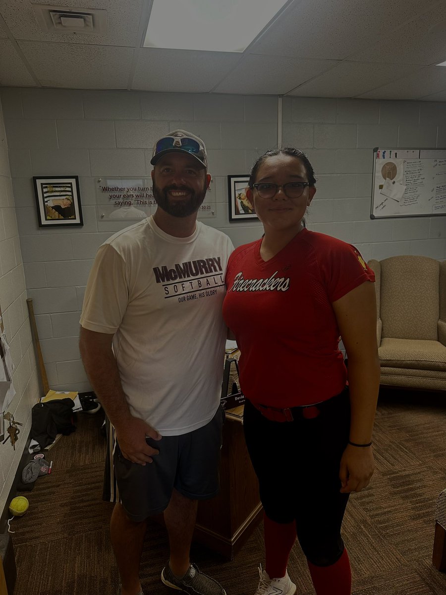 I had an amazing experience at the McMurry camp this weekend! I got a lot of positive feedback. I will continue to work hard everyday for this dream, go #mcmwarhawks !