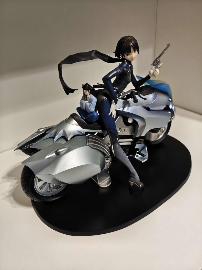 Do you think Goe enjoyed the ride? 🤔 

(also Makoto/Queen looks so similar to that one girl from the Last Job Lupin special, it's not even that weird of the crossover, I guess :D)