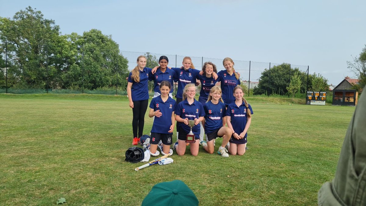 GlosCricketFdn's tweet image. A bumper day of W&amp;amp;G 🏏 today between pathway, league and finals days!
Our 13s Shield &amp;amp; Plate finals were hosted by the epic @ChipSodCC thanks once more 🙌

Competitive games played in great spirit.

Congrats to @CheltCricket winning the shield &amp;amp; @OBWCC on winning the plate.