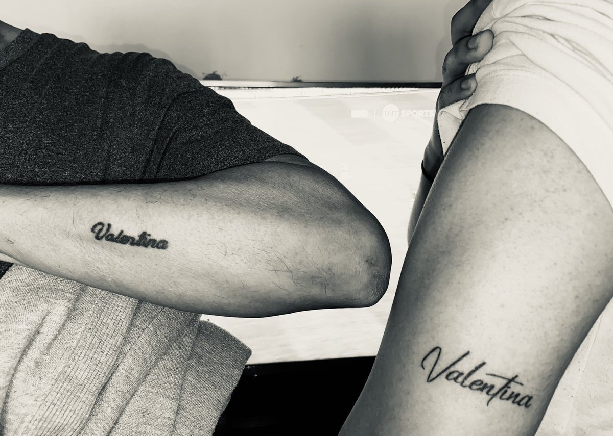 mi papá y mi novio tienen tatuado mi nombre🥹💗