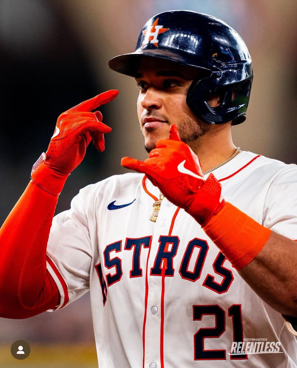 AstrosFrance's tweet photo. Home run #13 for #Yainer  ! https://t.co/MOAz5JHRPp