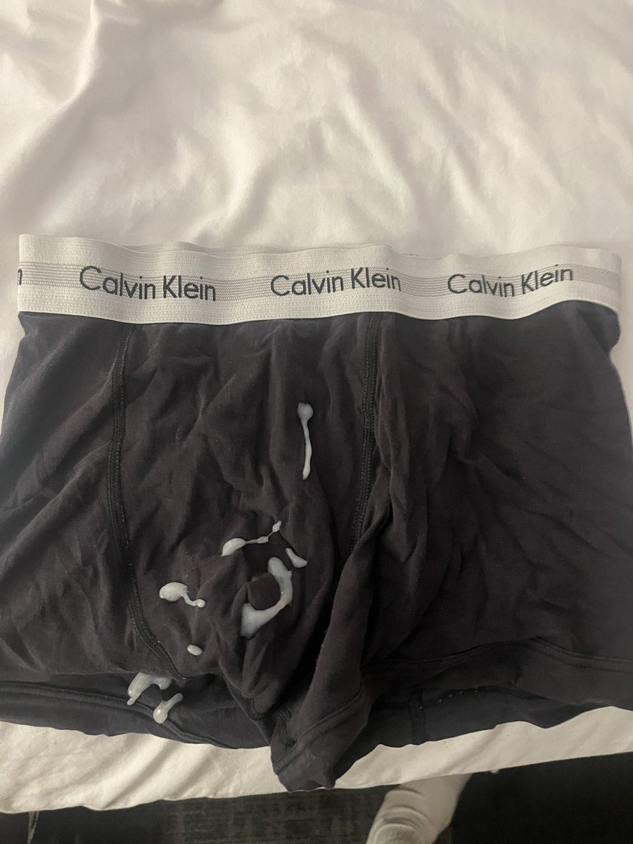 44Jayyy's tweet photo. Thinking about selling my used boxers &amp; socks what u think 🤔😈💦 Dm me 
#cumshot #boxers #kinky #gay #usedboxers #paypig #horny #humanatm #feet #socks #usedsocks #cummysock #footfetish #findom #boxers #gaycum #collegebro #hung https://t.co/YNWThCAorS