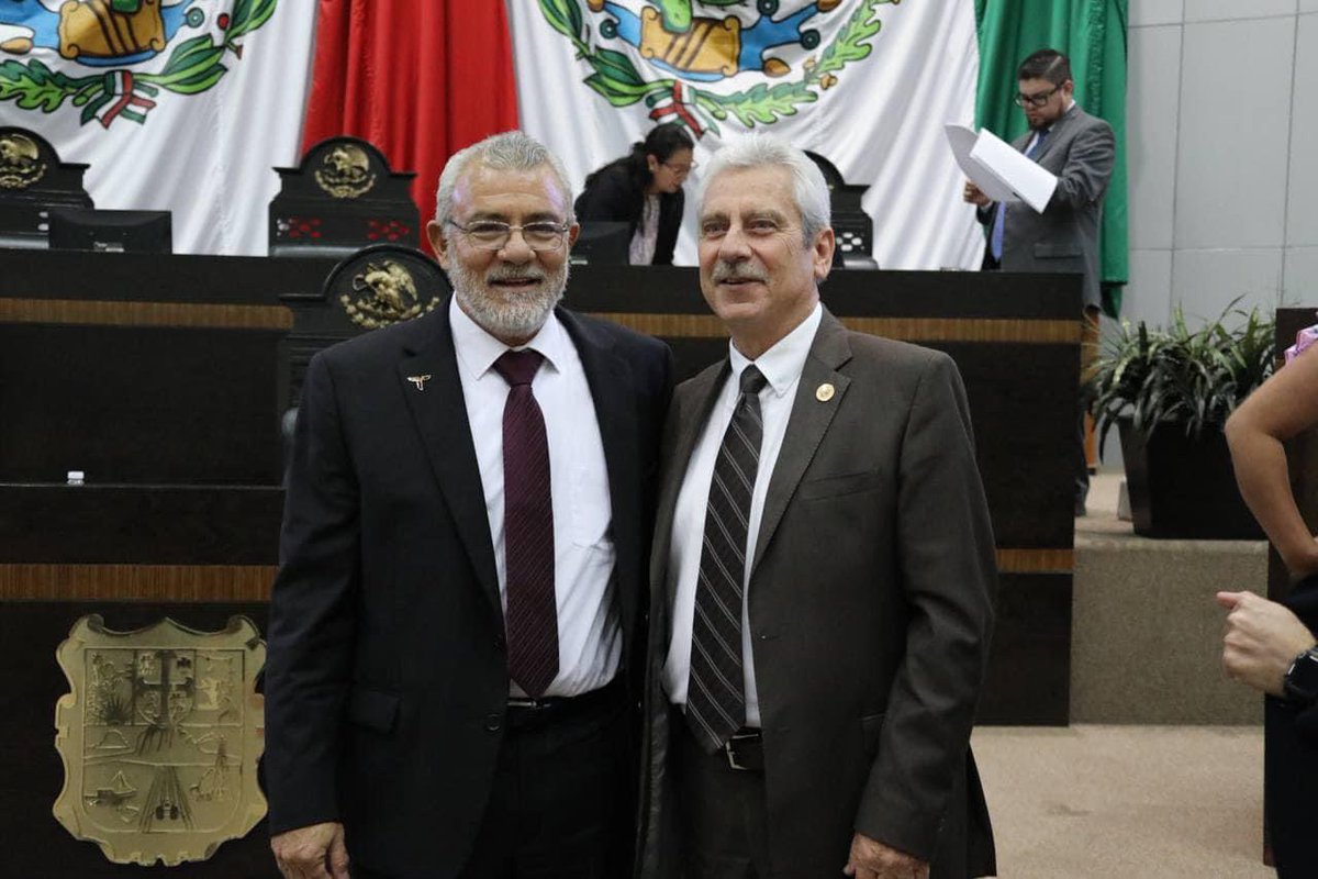 Estimado Ing. Pedro Cepeda Anaya,

Es un honor dirigirme a usted en esta fecha tan especial para expresarle mis más sinceras felicitaciones por su cumpleaños.  

Reciba un fuerte abrazo y mis mejores deseos.

Atentamente,

Dr. Armando Zertuche