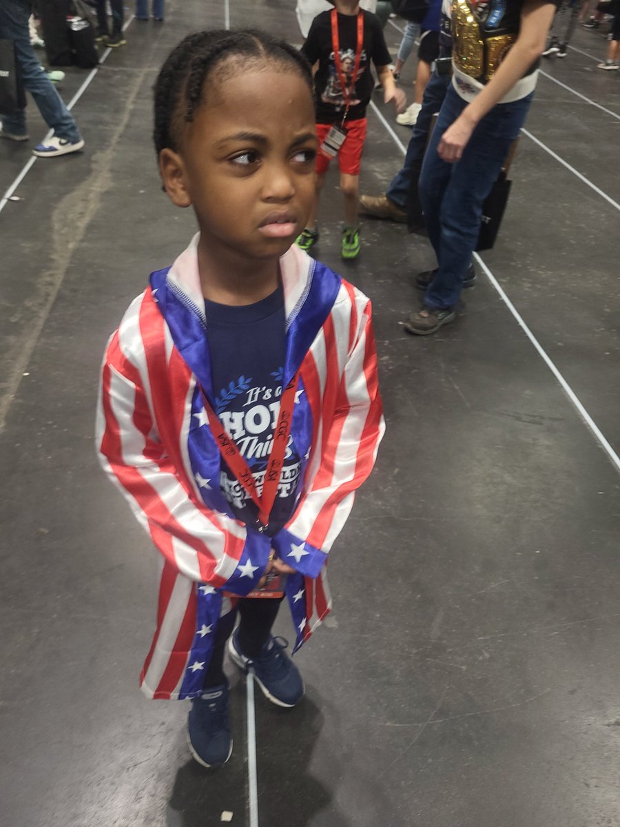 Jay_Pistol's tweet photo. We waited 2 hours  in line just for cody to leave  this was my son first  ever meet and greet with his favorite wrestler  just for him to leave without giving us a heads up we planned this for months I'm so disappointed  and felt bad for him  @CodyRhodes https://t.co/GJxYI16Z0g