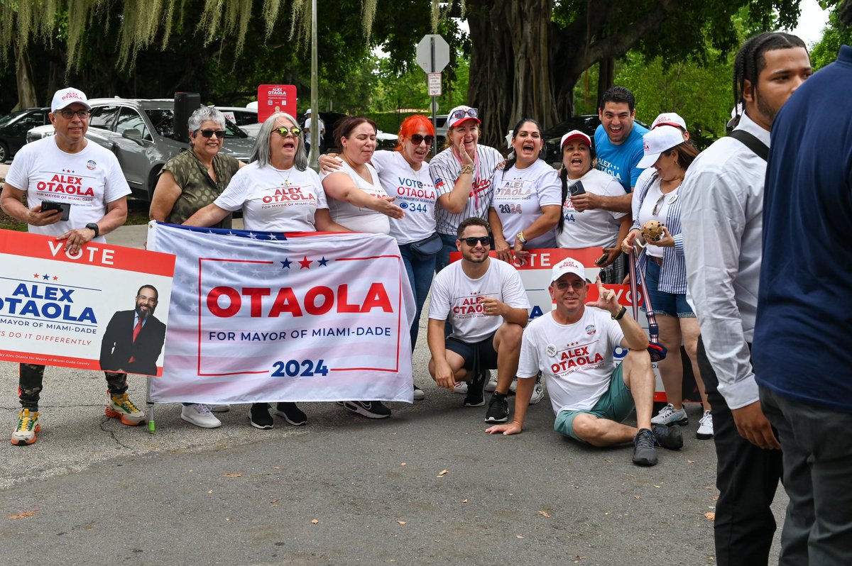 “Let’s Do It Differently”
.
#voters #miamidade #miami #otaolaformayor #otaola #mayorofmiamidade #explore #trendingreels #holaotaola #miamidadecounty #onlyindade #success #otaola2024