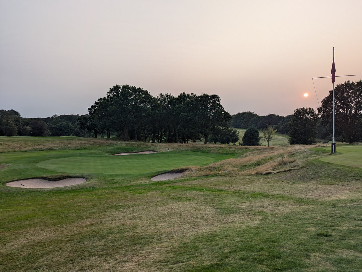 SandiwayGolf's tweet photo. Peace reigns at Sandiway after a windy afternoon when 96 golfers played in today's Men's Invitation. We hope everyone enjoyed their day with us.  You are always welcome back. @ProSandiway @SandiwayGreens https://t.co/QeF5uUPwrt