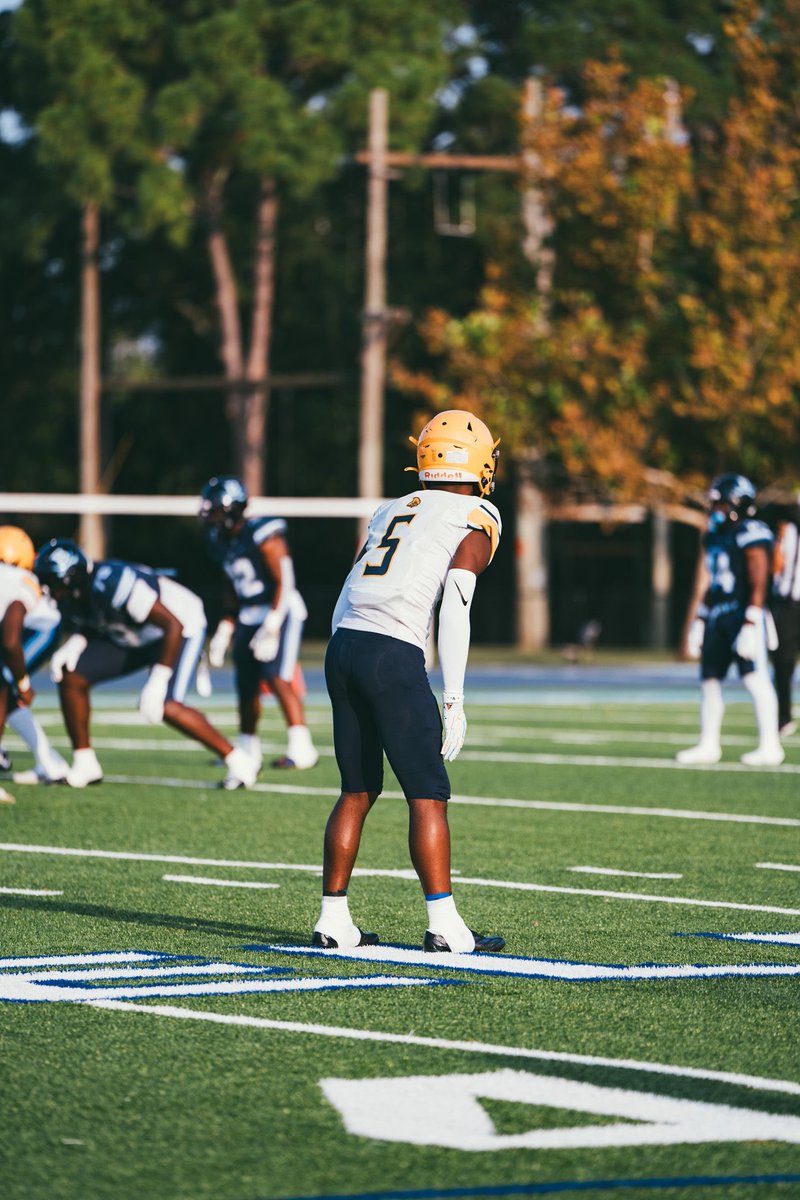 hudl.com/v/2PkzGH
Fall classic vs Berkley prep!
<a href="/BCPirates1/">Boca Ciega Football</a> <a href="/KyPriester/">KYRIN PRIESTER</a> <a href="/CoachSmarwt/">Kelvin Smarwt Sr</a>