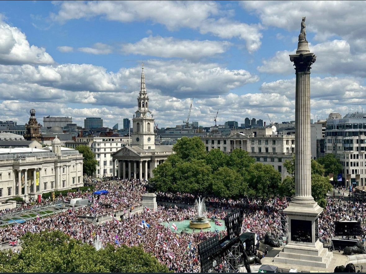 Tommy Robinson 🇬🇧 tweet media