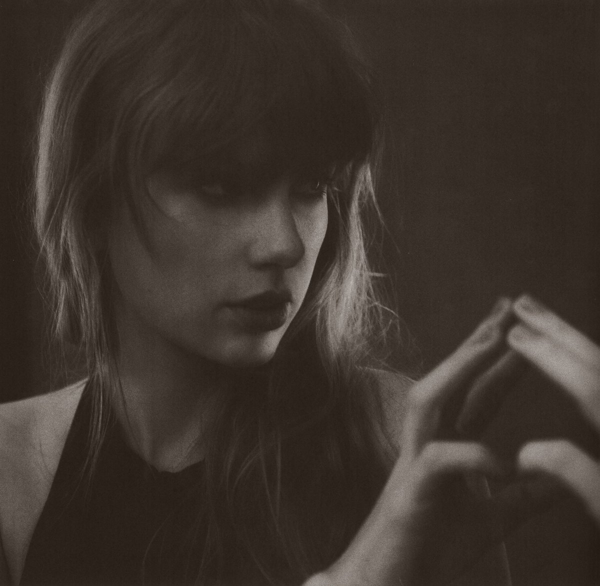 ttpdtays's tweet image. A música mais profunda/tristes
 de cada álbum da taylor swift - uma thread depressiva