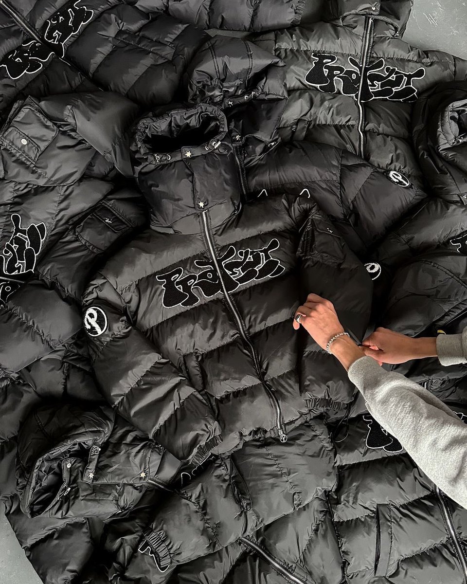 ZEROTRECINQUE tweet media