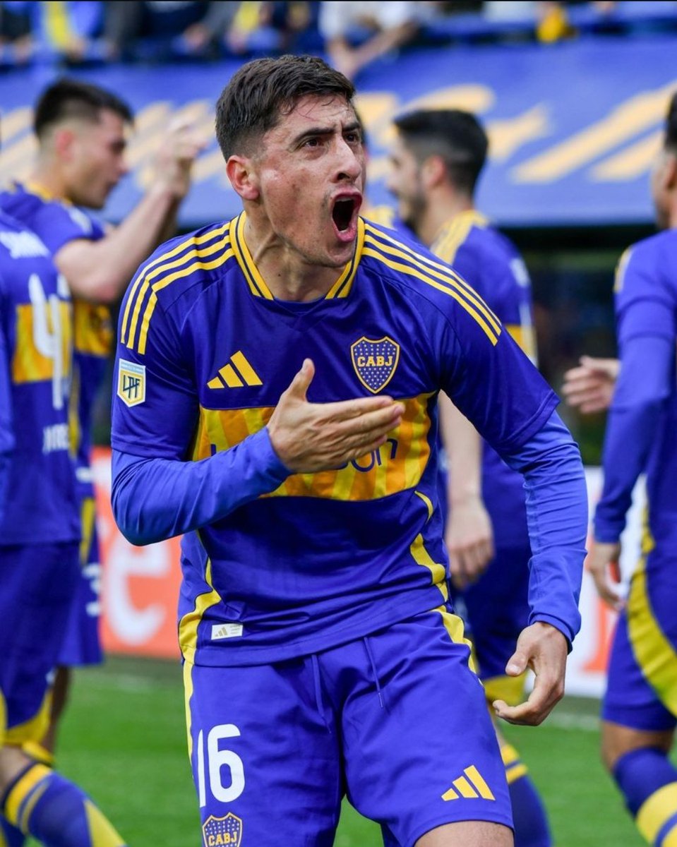 lo que amo a este hombre no tiene sentido