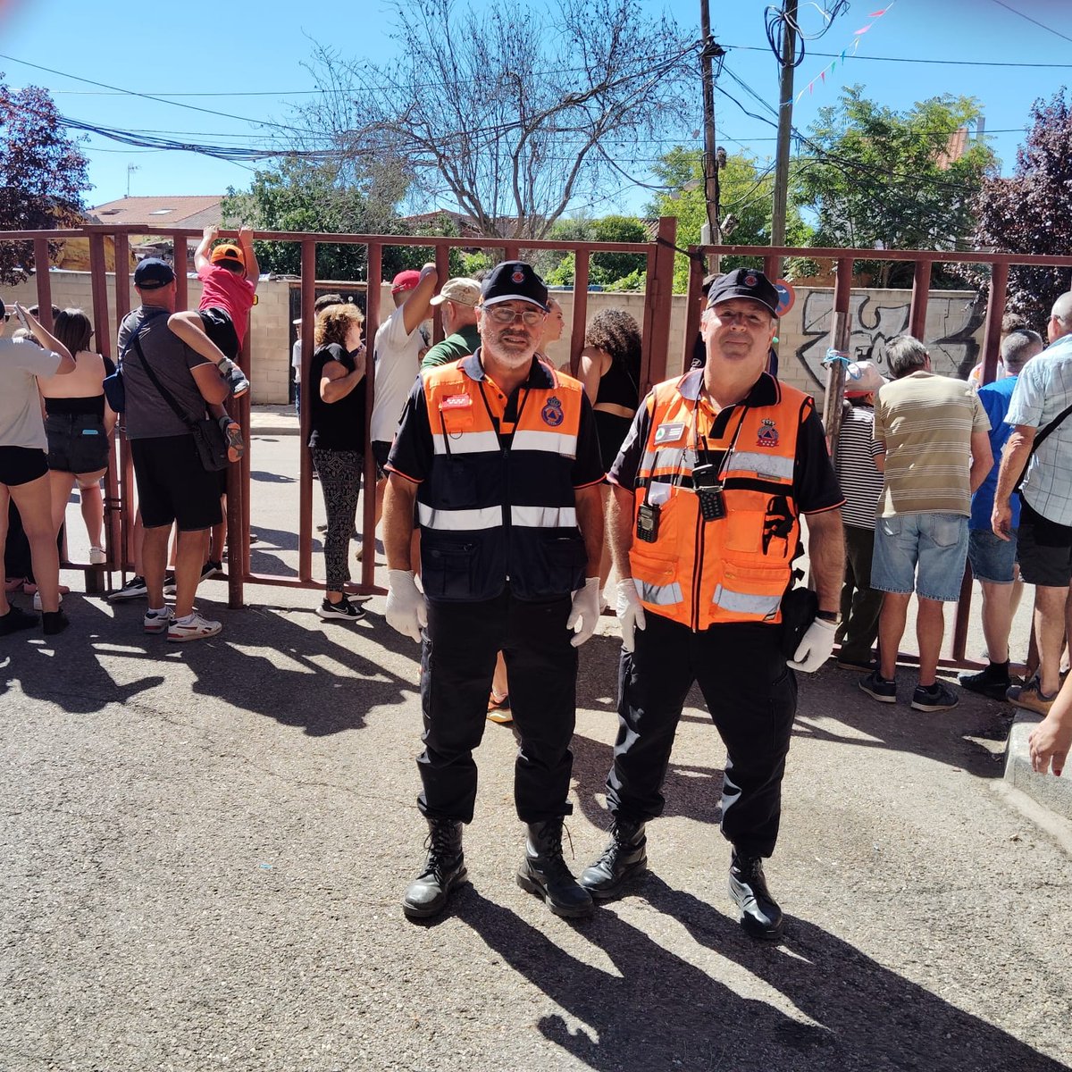 𝗙𝗜𝗡 𝗗𝗘 𝗦𝗘𝗥𝗩𝗜𝗖𝗜𝗢
Finalizado este Viernes día 16/17 los encierros en la localidad de Uceda. 
🏃🏽‍♂️🏃🏼‍♀️🏃🏾‍♀️🏃🏽🐂🐂🐂🏇🏽🏇🏽
Agradeciendo a nuestr@s compañer@s de P.C. Uceda por contar siempre con nosotros.
Todo en orden!
#lasprotescuentan🚨 #fiestaspatronales
#voluntarios