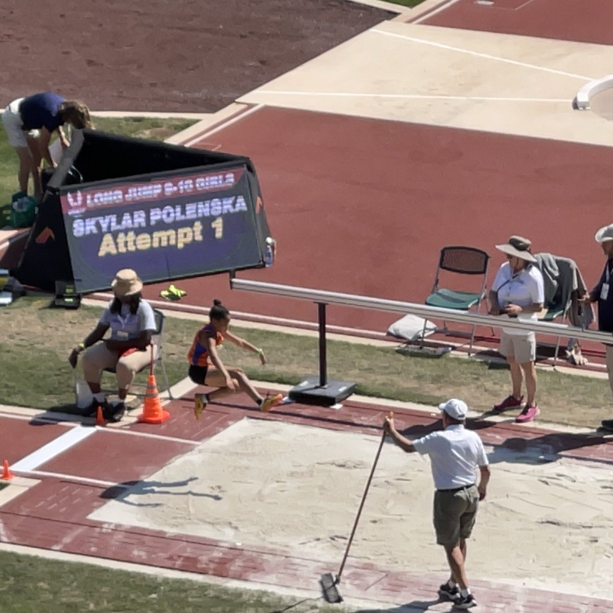 RobAKARon's tweet photo. @GillAthletics @MikeCunningham https://t.co/GD6yngB3Rj