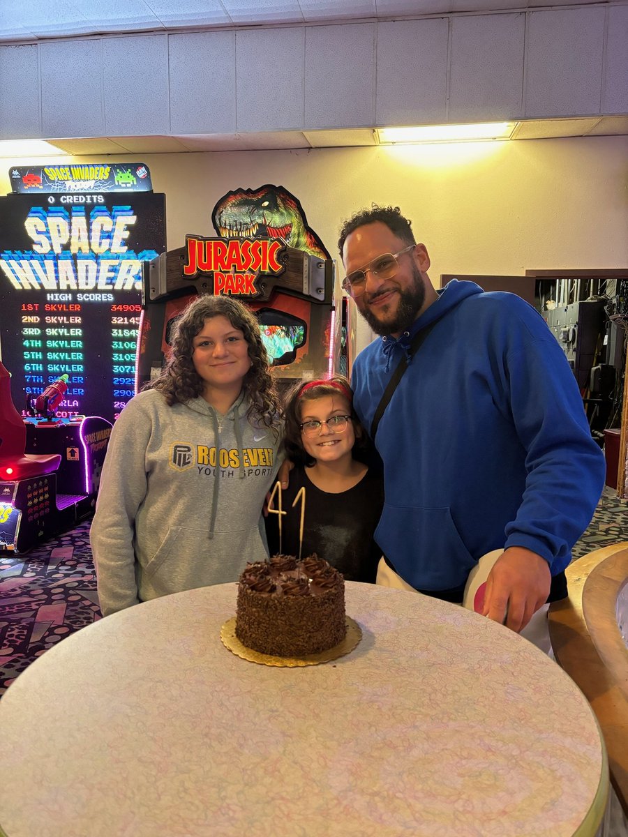 fileta's tweet image. 41.