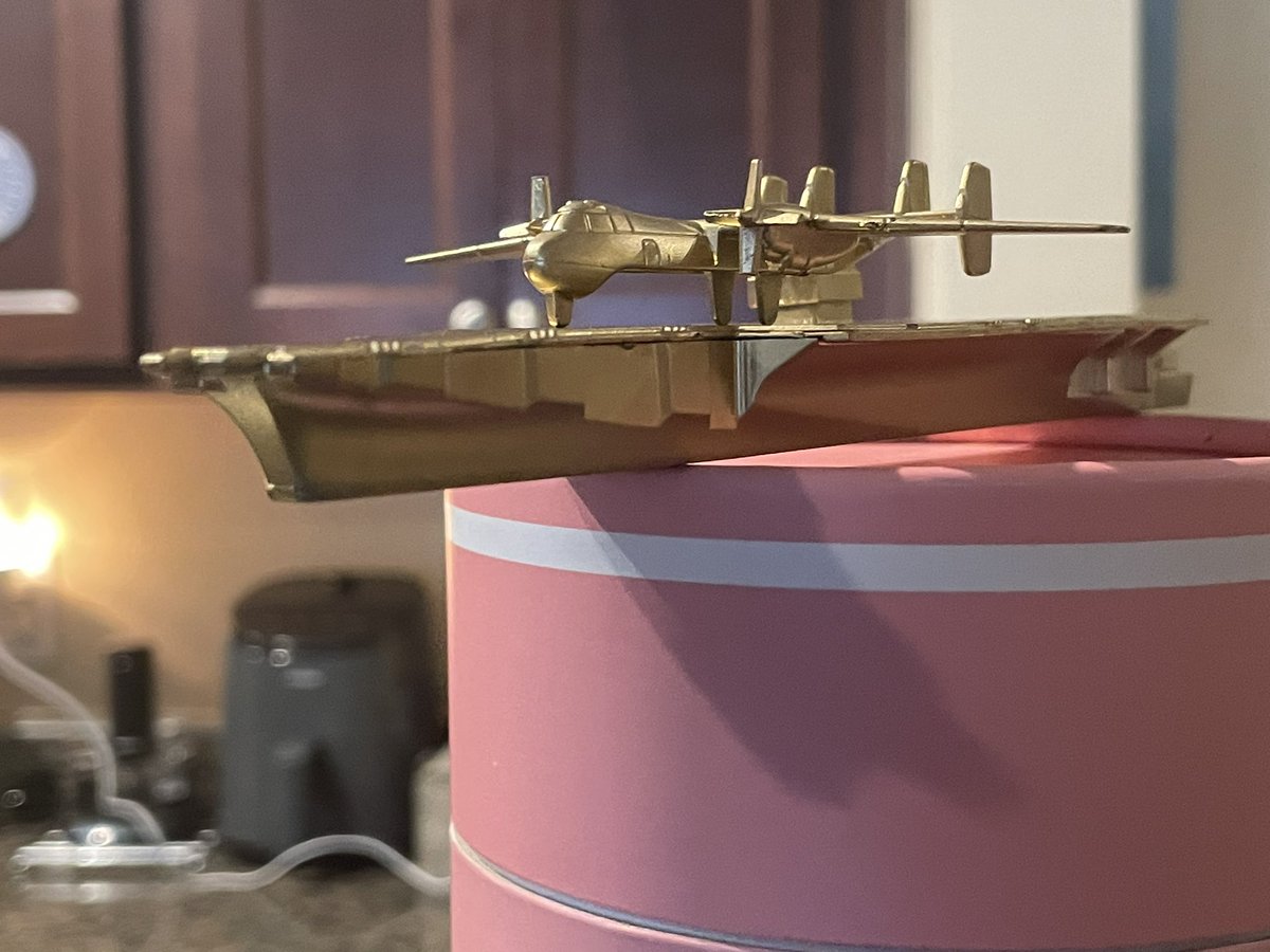 LilOther's tweet image. When ur kitchen counters are converted for military save Savannah wargames… #savethecookie #armylife