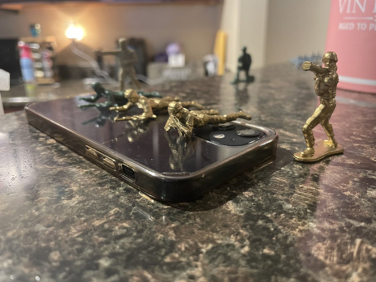 LilOther's tweet image. When ur kitchen counters are converted for military save Savannah wargames… #savethecookie #armylife