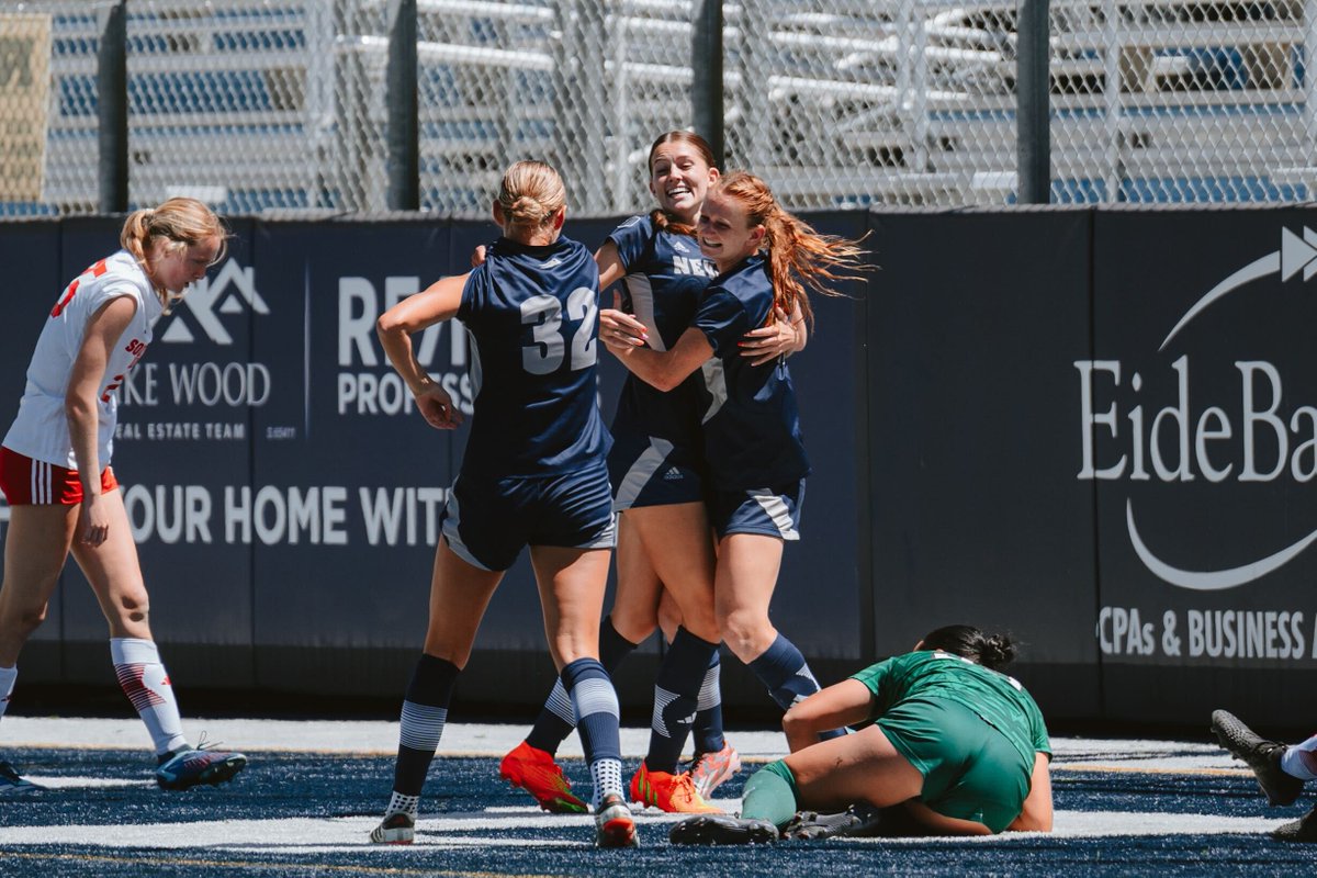 NevadaWSOC's tweet photo. That goal feeling! 🔥 

#BattleBorn | #ForTheFamily https://t.co/4F3IGTWEWc
