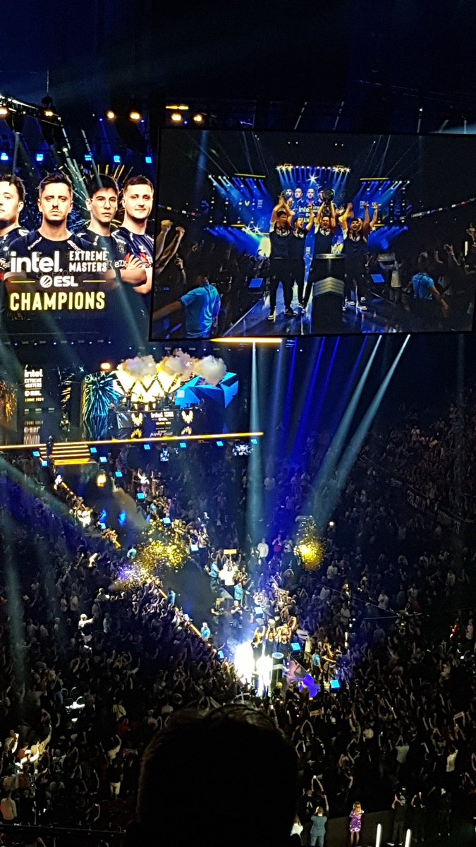 Congratz gamer <a href="/kingmezii/">MEZII'</a>