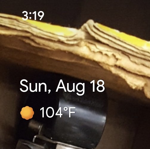 MissJShields1's tweet photo. Starting a pre- experiment for class next week. We are going to be discussing heat and shade so ... I thought a bit of Texas style @CrayolaEdu melts might be just the ticket. #CFBscience @CFBRainwater @christy_clain @nicgreenleaf https://t.co/V0Xz8NzCzC