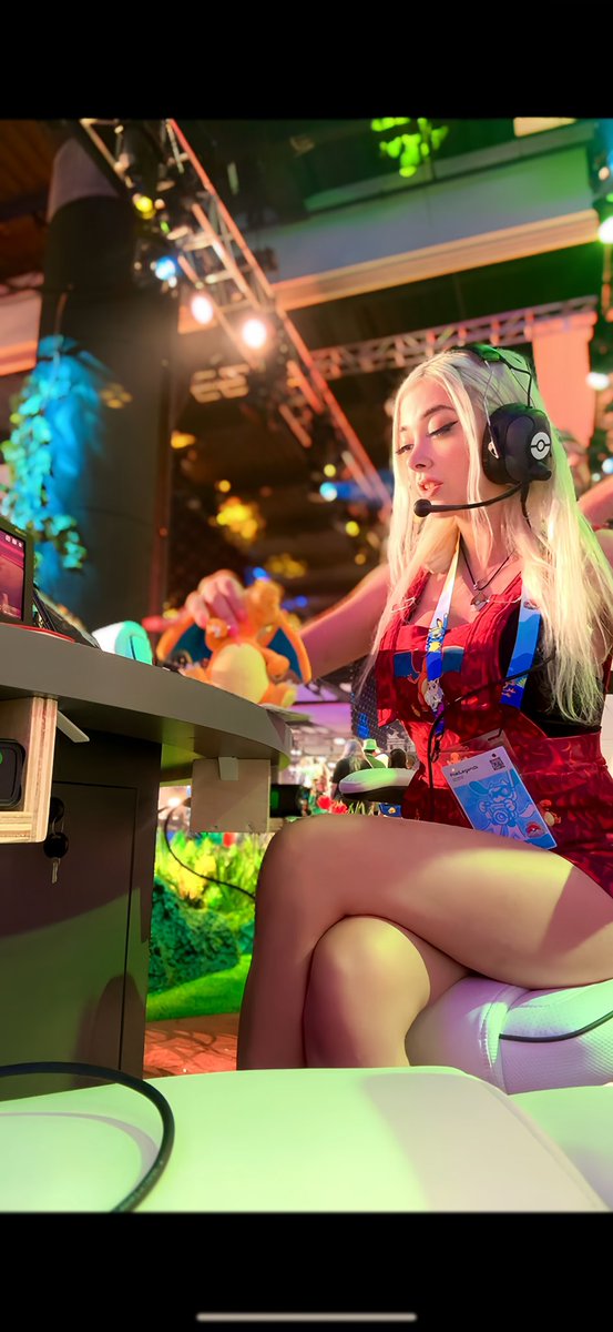 PokiLegends 🔜 MagicCon Vegas 😄😮💨🎲 tweet media