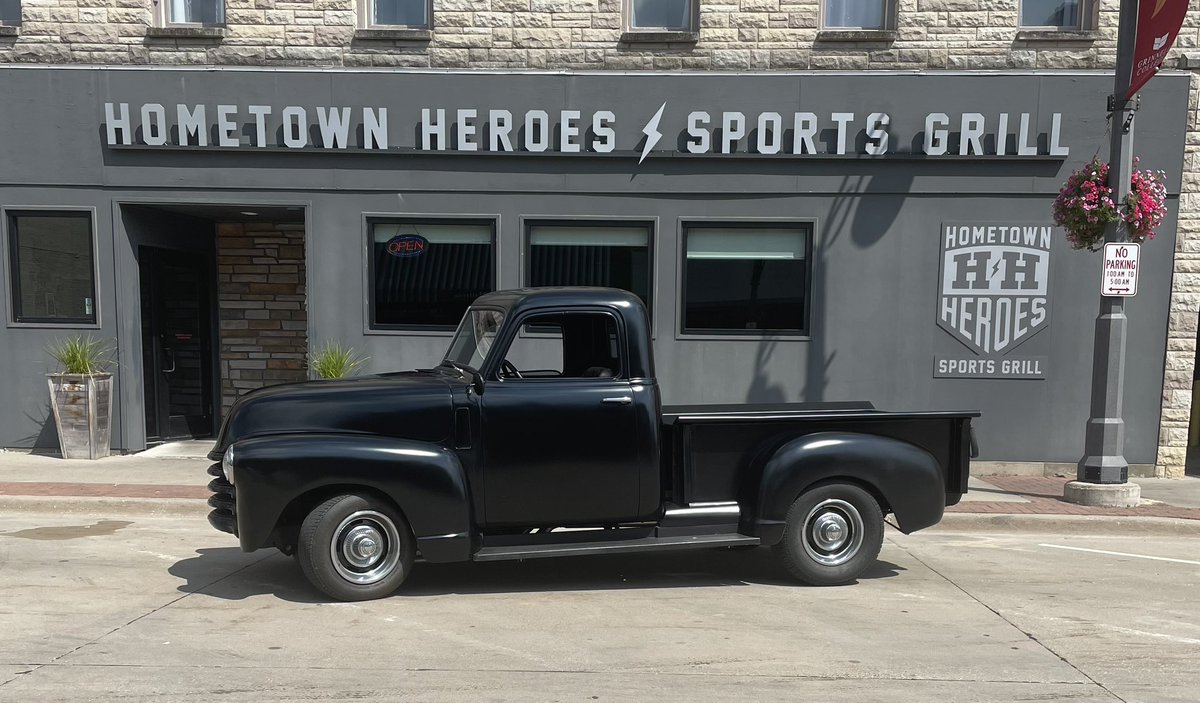 FultseesPubNGrub tweet media