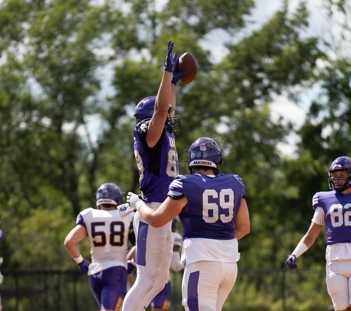 UNI Football tweet media