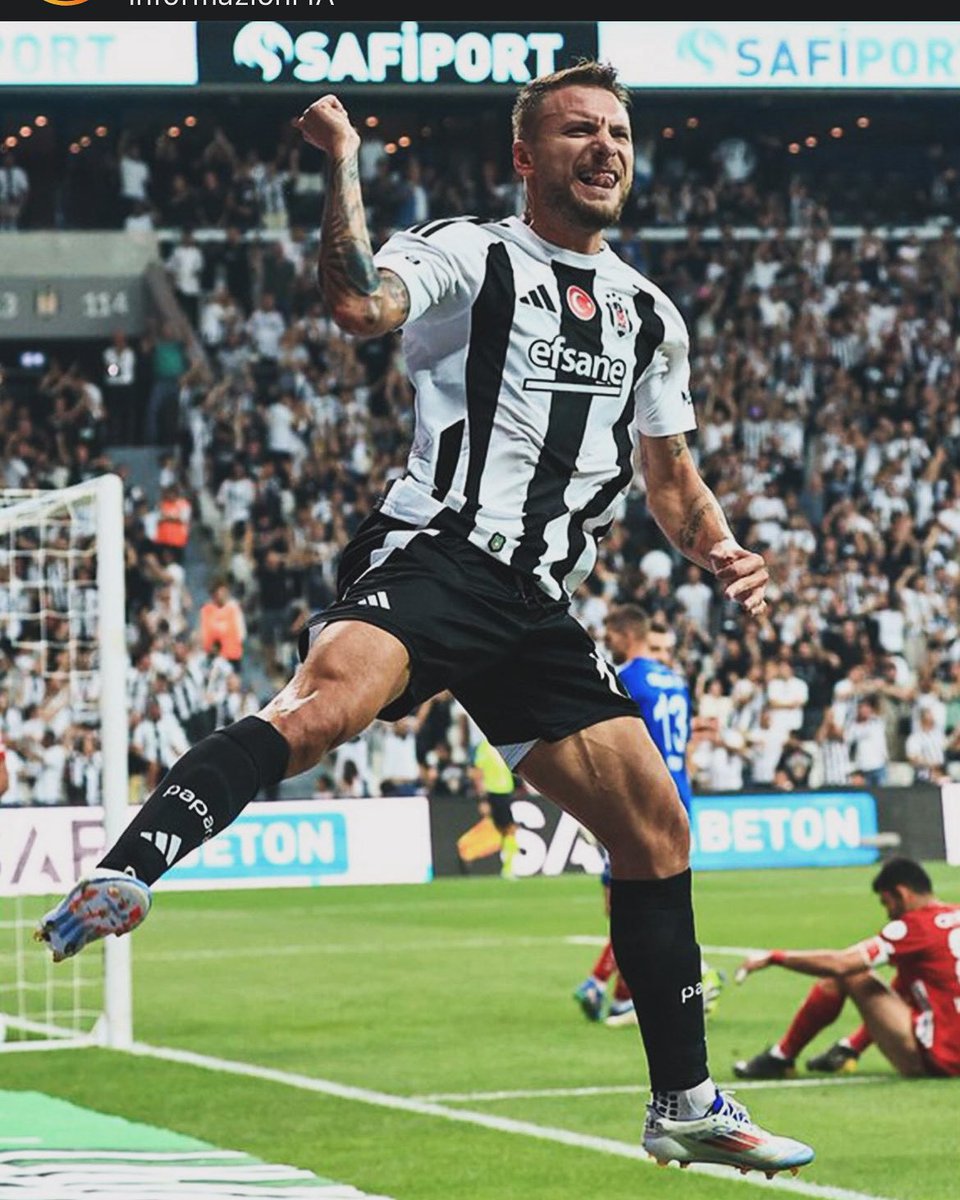 ✌🏻➡️⚽️

<a href="/Besiktas/">Beşiktaş JK</a>