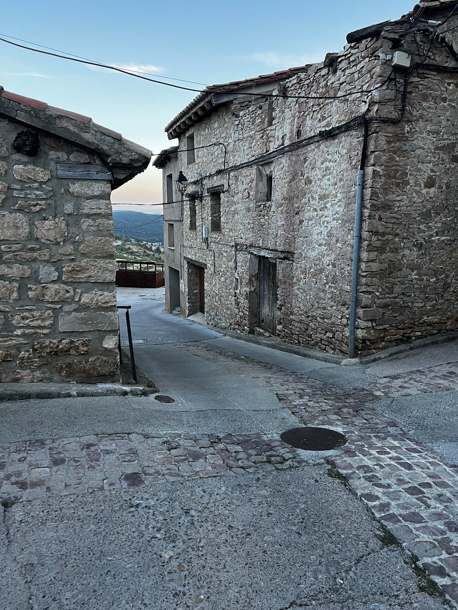 La Quadra tweet media