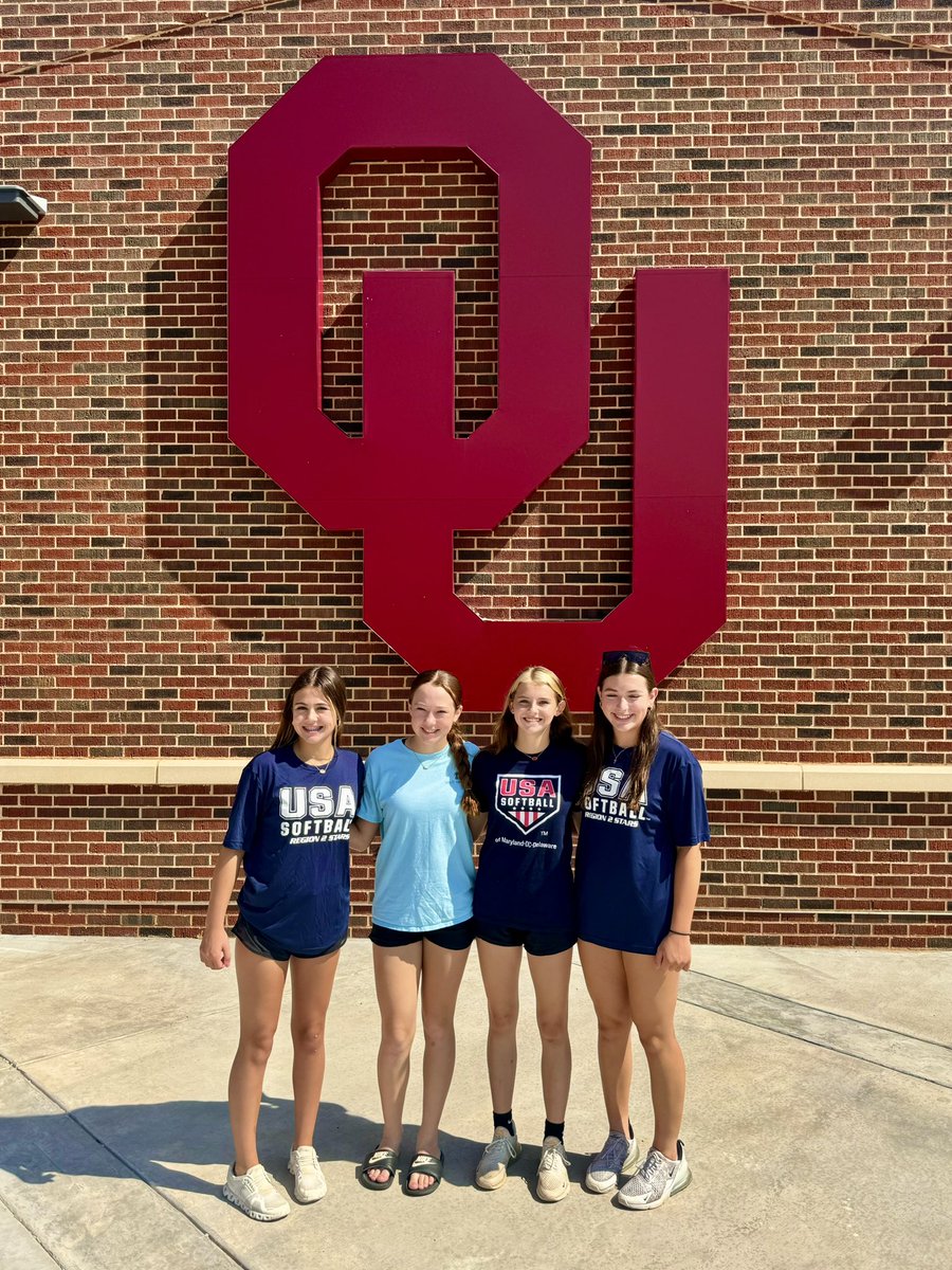 natalie_danburg's tweet photo. When in Oklahoma, you check out the Sooners! #oklahoma #OUsoftball #usaallamericangames #region2stars @StarzGold_14u https://t.co/h4mc08X7Ka