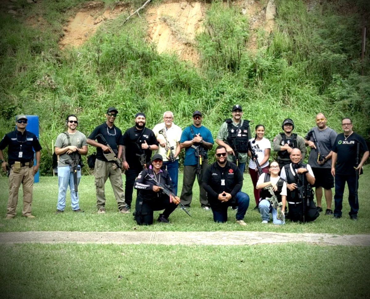 mrGruntdefense's tweet photo. Curso defensivo con rifle #GruntTv #MrGrunt 🔫 https://t.co/dLW0LRkT9x