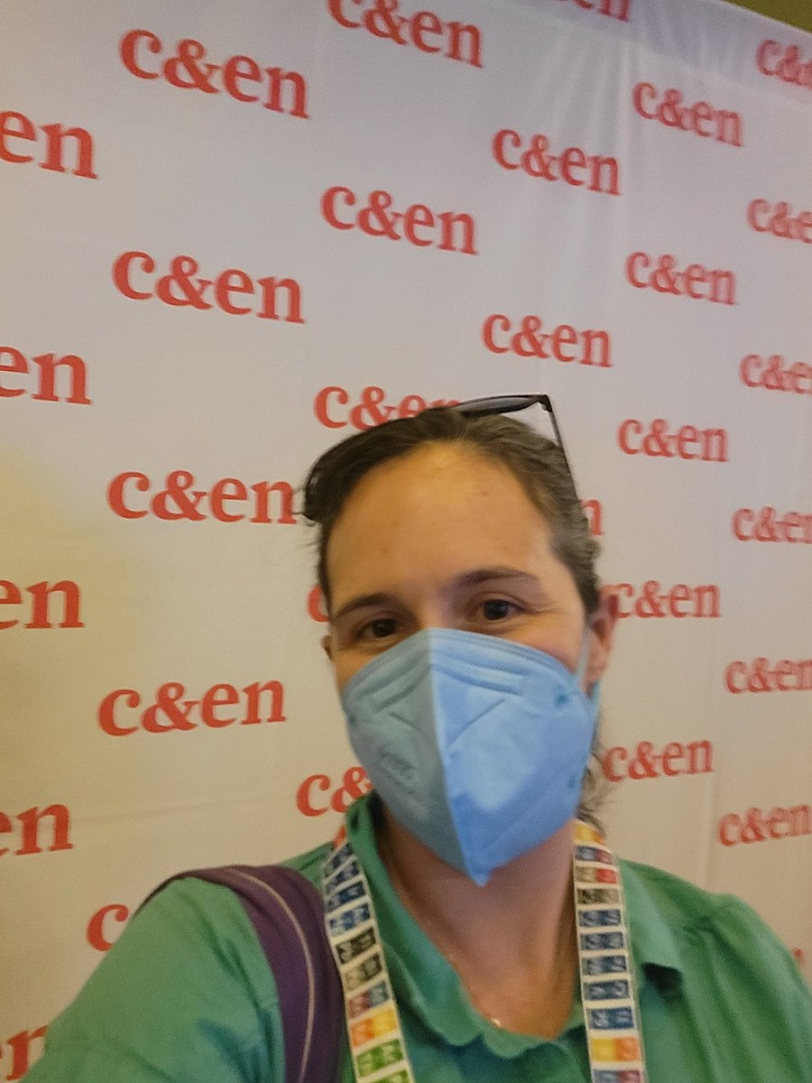 Finished chairing my @CTA_ACS symposium, now it's time for the <a href="/cenmag/">C&EN (Chemical & Engineering News)</a> Chem Social. #ACSFall2024