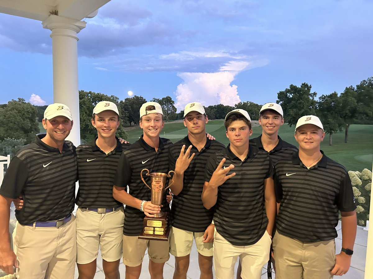 JeffScohy's tweet photo. The Eagles shot 314 on NCR CC’s South Course (Par 71) to win the EagleCat Classic vs Harrison for the 2nd straight year.  Senior CJ Scohy was match medalist with a 73.  The Cats still lead the All-time series 4-3. 

Caswell 78
Gregory 81
Seitz 82
Hunt 91 https://t.co/O6Jrt8gx9Y
