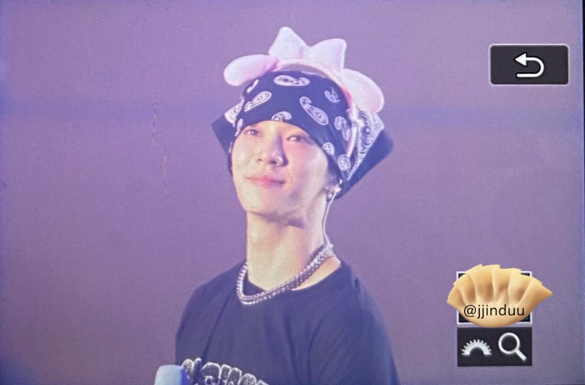 jjinduu's tweet photo. 240818 OBSESSED Day2 Preview

#하이라이트 #이기광 #HIGHLIGHT #LEEGIKWANG https://t.co/RY1dRVeQUW