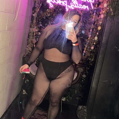 NinaCakeees's tweet photo. #NewProfilePic https://t.co/F1ROB8eOf3