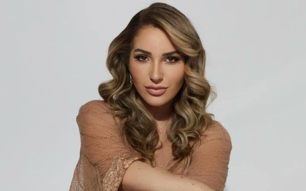 Saiu matéria nova da Amanda na UOL 💫 

"Sem dúvidas, passar pelo programa foi uma experiência única e muito especial. Graças à visibilidade do BBB, pude atrelar o que eu mais amo fazer, que é ajudar as pessoas e influenciar de forma positiva, com temas relacionados a saúde ...
