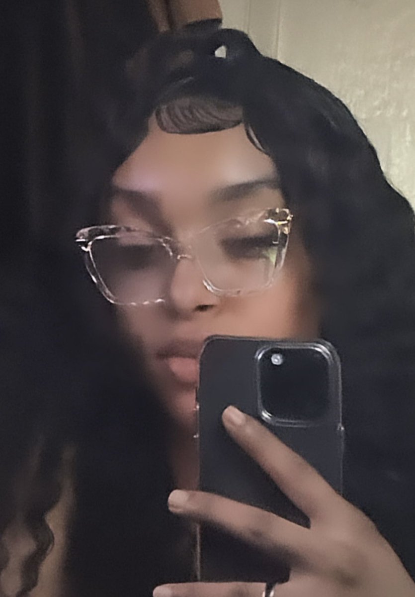 GoddessBubblesK's tweet photo. Losers now is your chance Iโve decide to allow one of u mutts to pay for my hair
Get to sending btch
#findom #paypig #tribute #legit #findom #femdom #finsub #doome #wallet #drain #pathethic #dominatrix https://t.co/mlAA9wXYFO