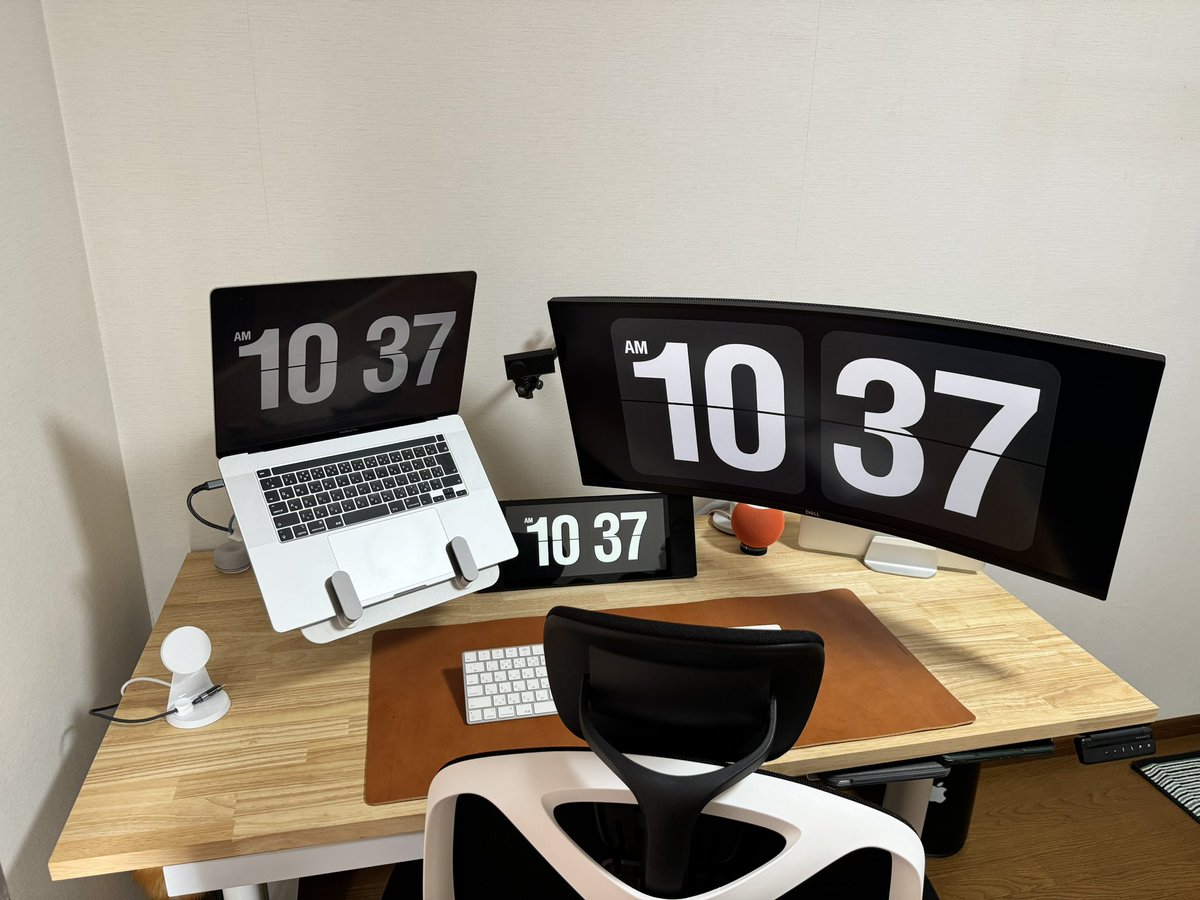 nao5637's tweet photo. FlexiSpot E8とPREDUCTS GROVEでデスク環境完成
#desksetup #preducts #flexispot https://t.co/rAUVrdkynQ