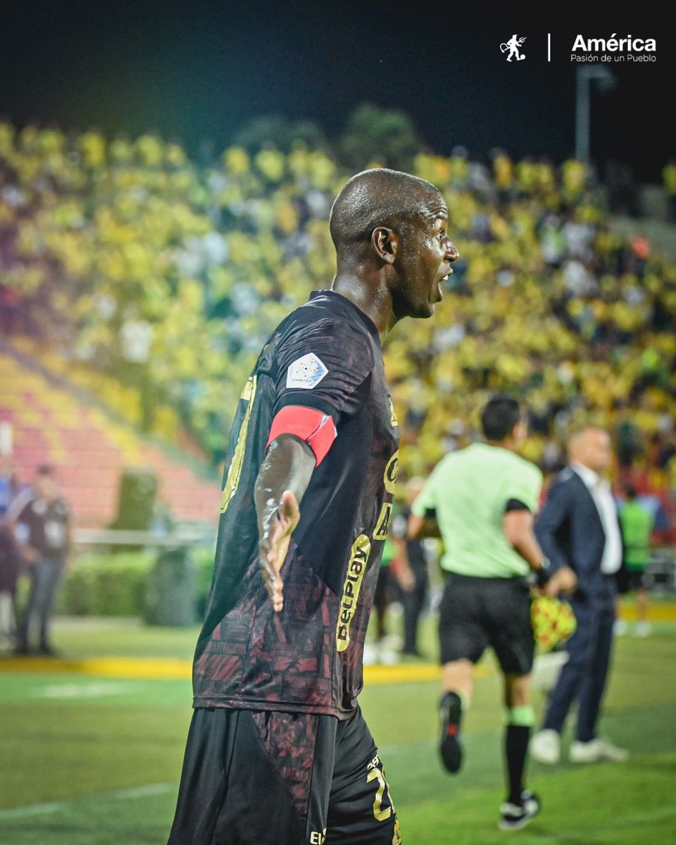 AmericadeCali's tweet photo. ©️ ¡El Capi, es el 𝐂𝐀𝐏𝐈! 🫡 https://t.co/WbQXTE2wKn