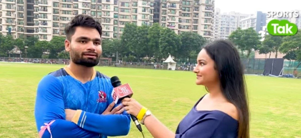 Question: Which other team would you like to play for if KKR doesn't retain you?

Rinku Singh: "RCB"
#JusticeForMoumita #IPL2025 #cricketers #rcb #megaacuction #pkl #justiceformaumita