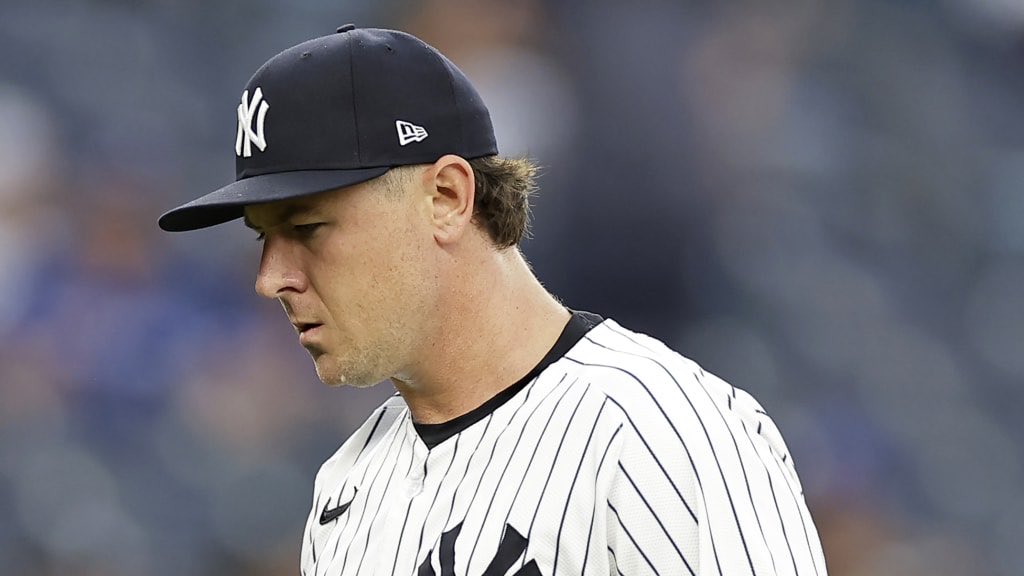 YankeeReport_'s tweet photo. The Yankees two bullpen additions at the Trade Deadline:

Mark Leiter Jr: 6.48 ERA 

Enyel De Los Santos: 14.21 ERA (DFA’d) https://t.co/WhdqFleBTJ