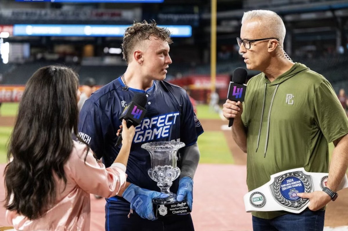 SVG_Brandon's tweet photo. Amateur baseball giant @PerfectGameUSA produces 70+ live games per year on its own streaming platform PGTV.

Tonight at Chase Field is their jewel event: the Perfect Game All-American Classic.

Go behind-the-scenes of the show: https://t.co/ohVCKgbbkR https://t.co/WGtZwKMn6L