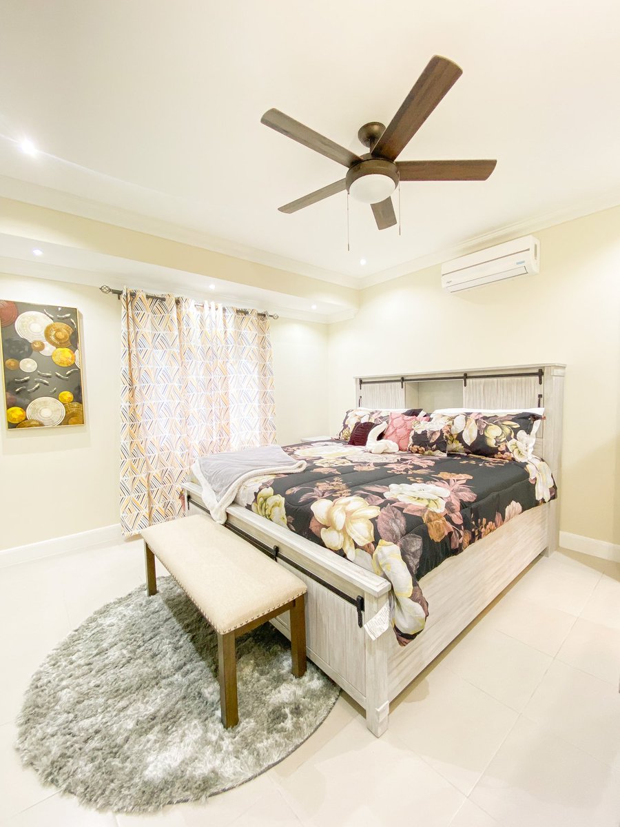 Najelle_'s tweet photo. For Rent 🔥
Oceanpointe, Hanover 
3 bedrooms 2 bathrooms
Fully furnished 
Solar water heater 
AC units 
Rent | US$1,800
Call to schedule viewing 876-809-4929 https://t.co/zLzdN9JP1U