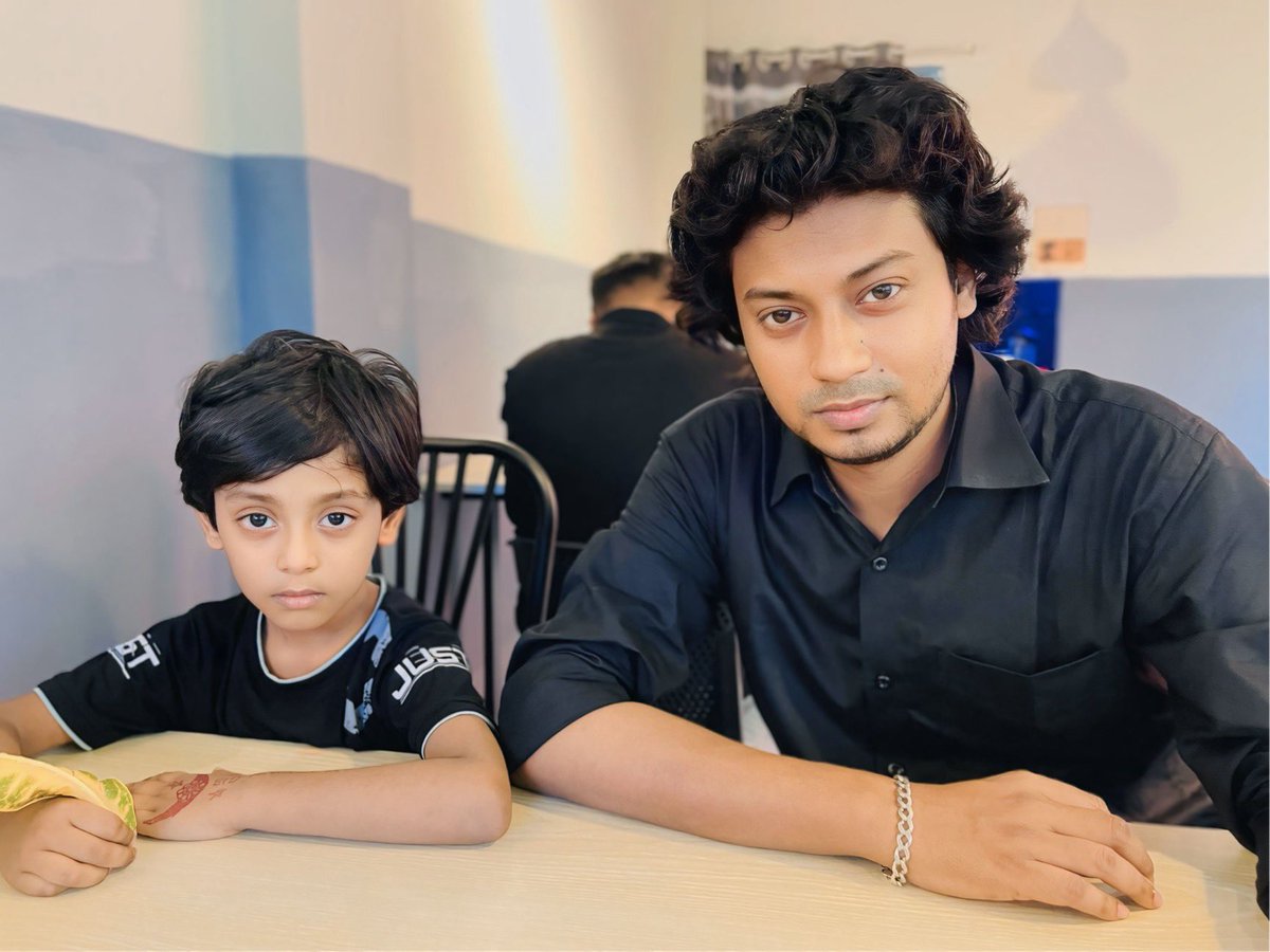 আমার ছোট্ট বাবাটার সাথে ফ্রেমে বন্দি একটি বিশেষ মুহূর্ত…