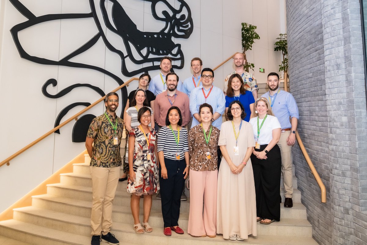 A big welcome to our new faculty! From 10 different nationalities around the world, this highly experienced group of professional educators is already inspiring our inclusive learning community. #NISInspires