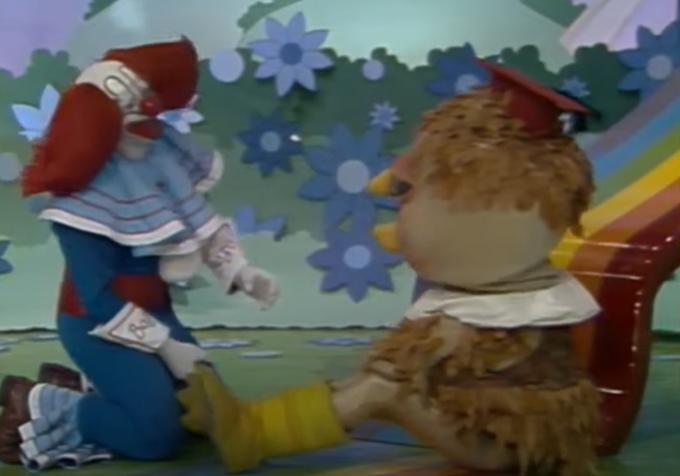 GVT9vbgWcAAfljE?format=png&name=small