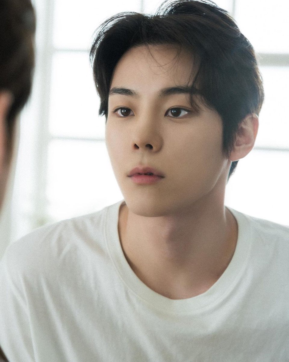 i8waves's tweet image. ㅤㅤㅤ
             𝚕uke 𝚖emories u𝕡date !